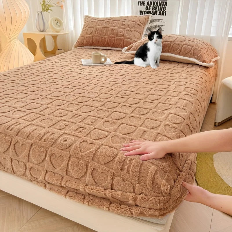 Luxury Velvet Sheets - Hearts